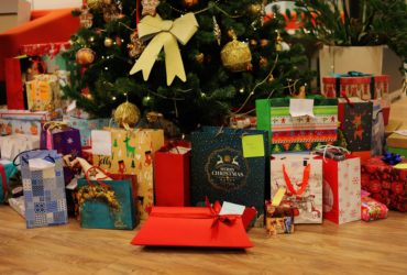 COMPchristmas-gifts-under-the-tree-2024-05-27-02-03-16-utc-min COMPchristmas-gifts-under-the-tree-2024-05-27-02-03-16-utc-min